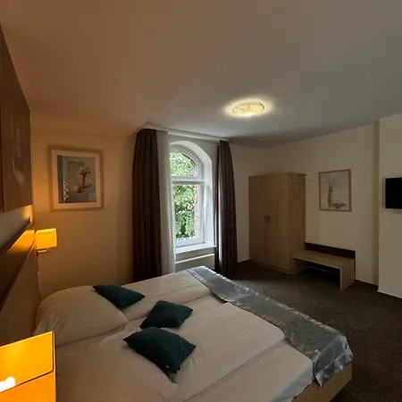 Hotel Biedermeier Hotel 3*